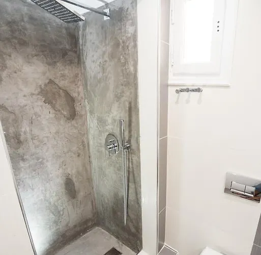 Ifestia Aparthotel Kamári