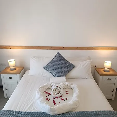 Ifestia 4* Kamári