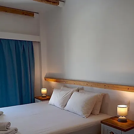 Ifestia 4* Kamári