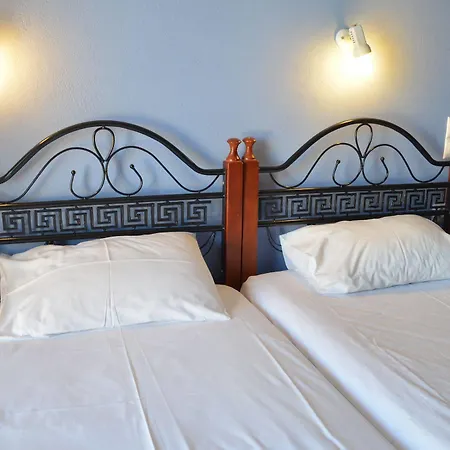Ifestia 2* Kamari (Santorini)