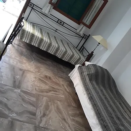 Lägenhetshotell Ifestia 4*