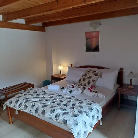 Hotel apartamentowy Ifestia Kamári