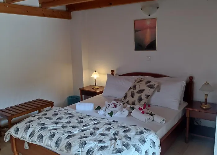 Hotel apartamentowy Ifestia Kamári