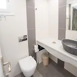 Ifestia Aparthotel 4*