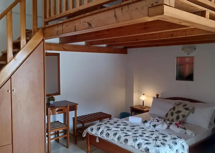 Ifestia 4* Камари