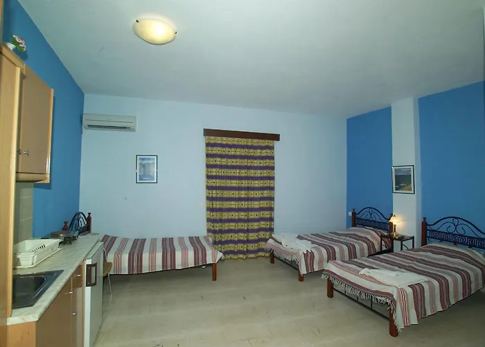 Ifestia Камари